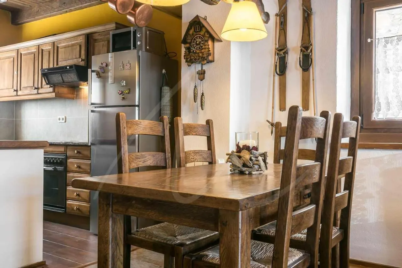Casa Nere By Seamount Rentals Salardu Spain